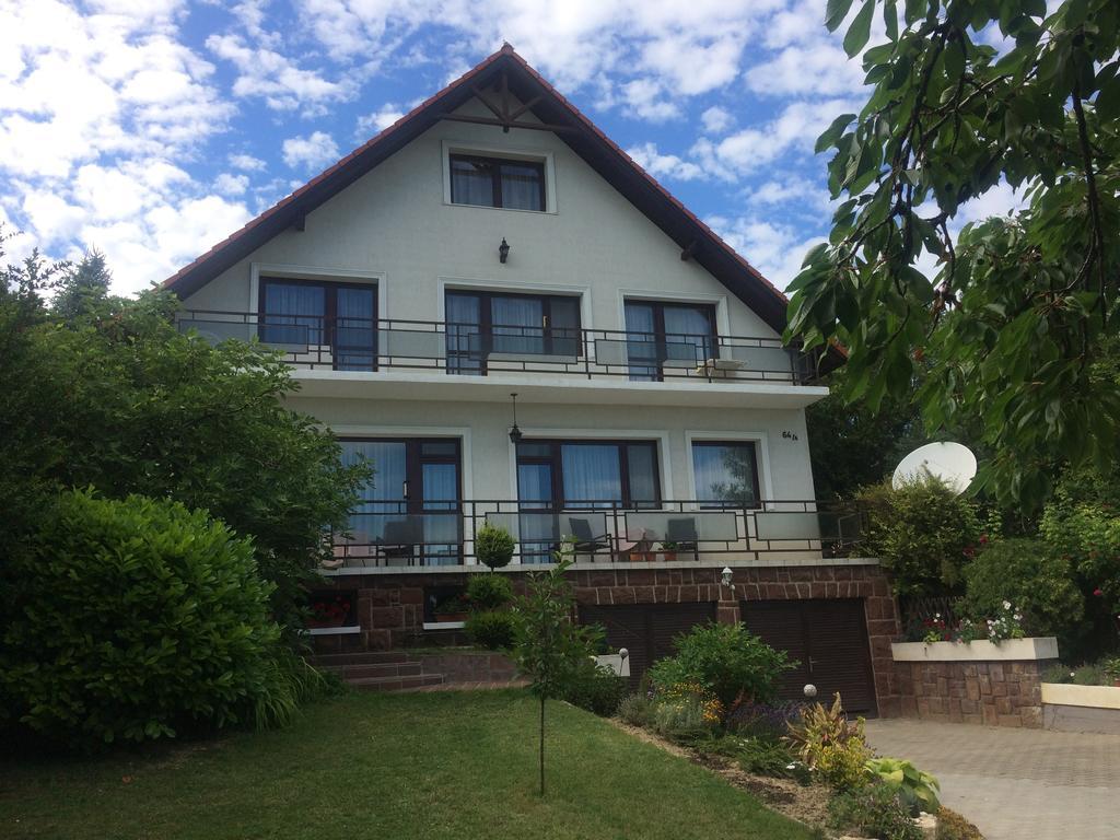 Barcza Vendeghaz Hotel Balatonfüred Buitenkant foto