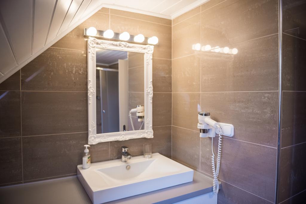 Barcza Vendeghaz Hotel Balatonfüred Buitenkant foto